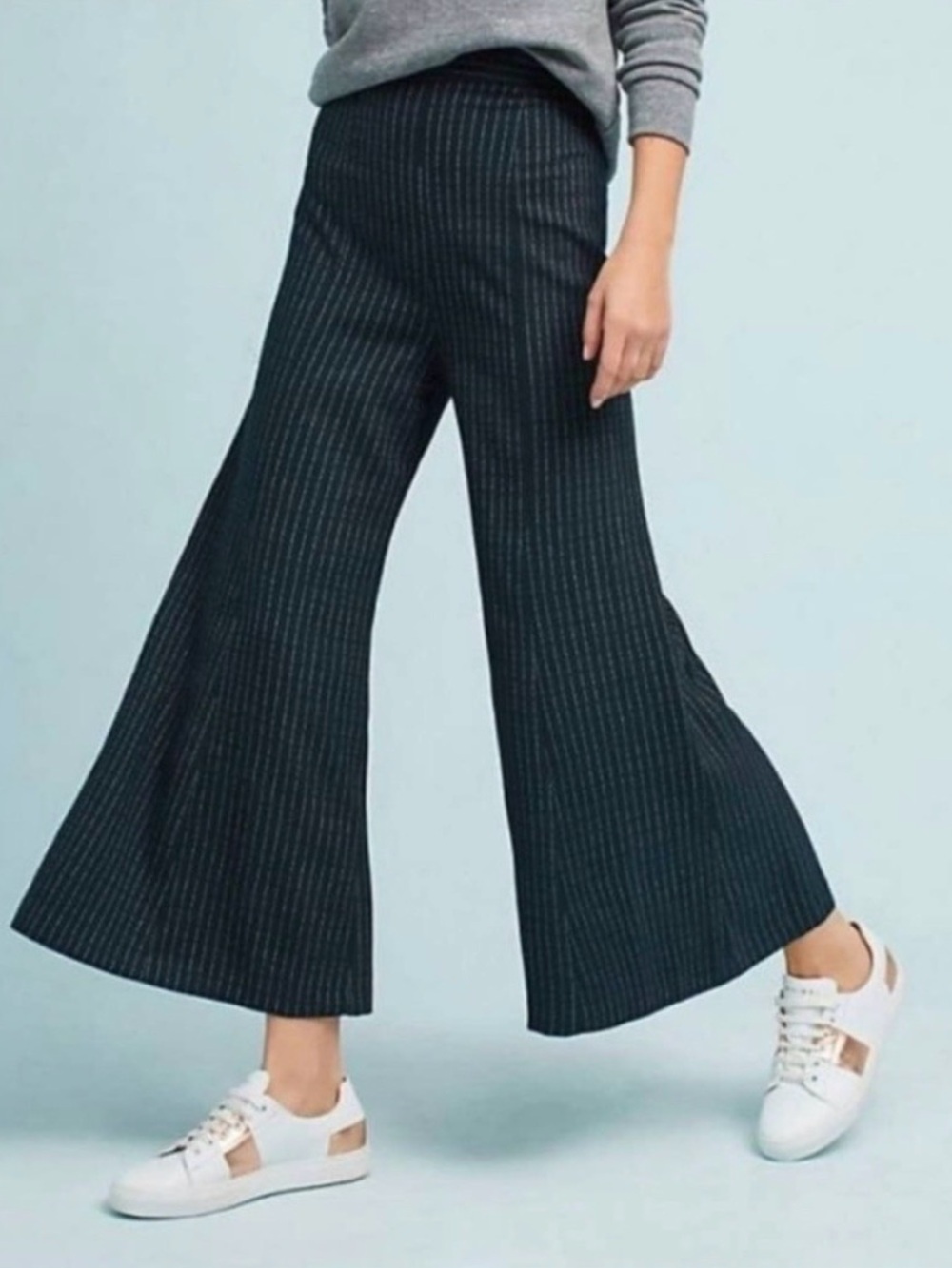 Anthropologie The Essential Wide-Leg Navy White Pinstripe Pants Size 4 High Rise